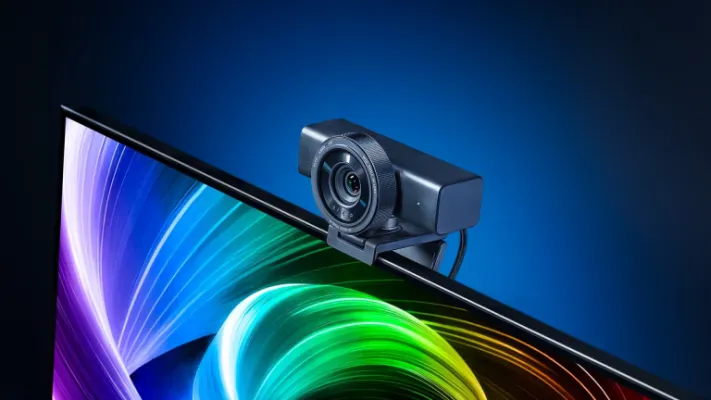 Razer lança Kiyo V2 Pro, webcam que grava em 4K a 60 fps com enquadramento por IA