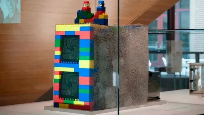 Google completa 28 anos; primeiro servidor da empresa tinha 40 GB e peças de LEGO