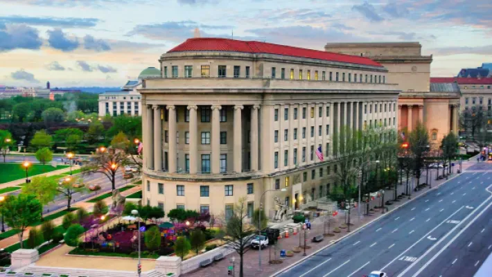 FTC investiga OpenAI e Anthropic por riscos de agentes de IA aos consumidores