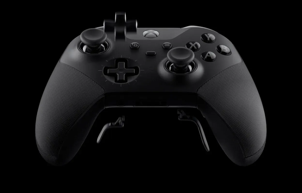 Controle Xbox Elite Series 2 com paddles e analógicos intercambiáveis