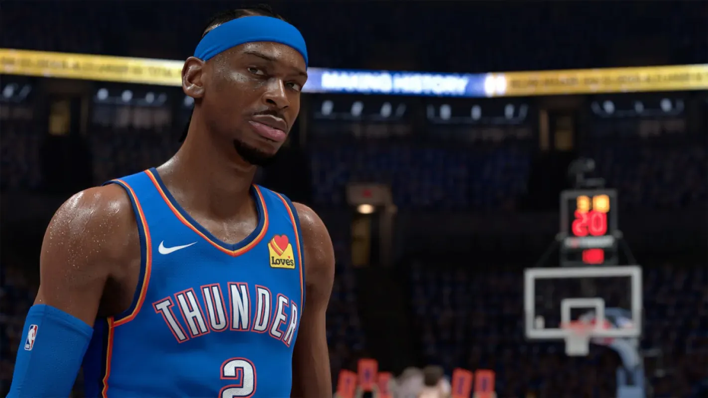 Jogador do Oklahoma City Thunder em quadra em imagem oficial de NBA 2K26