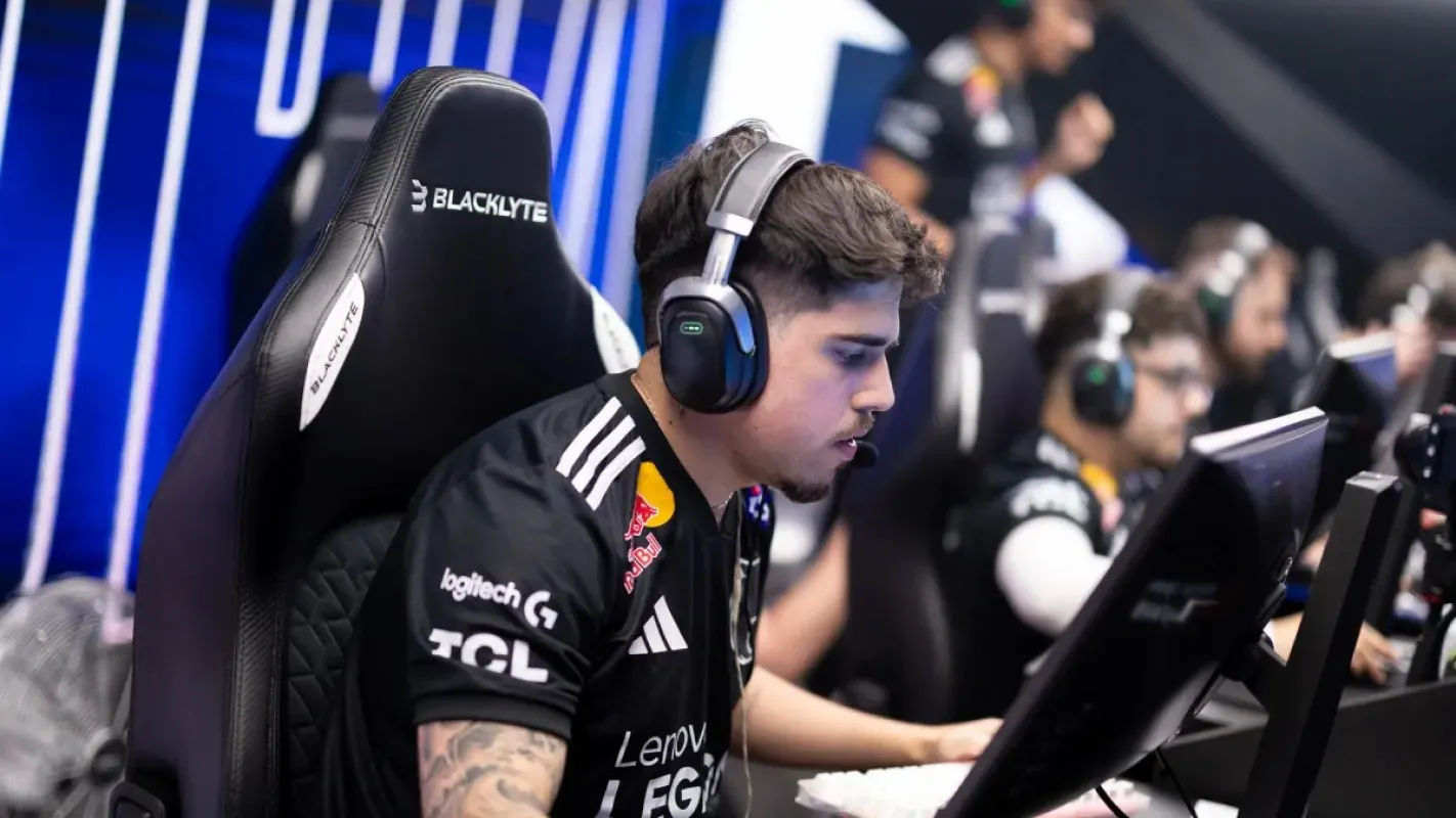 Jogadores da FURIA em partida de CS2