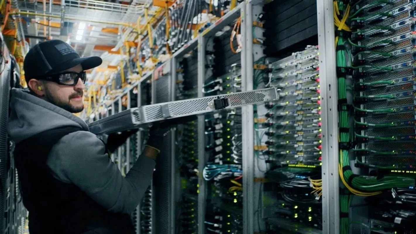 Amazon compra bilhões em servidores da NVIDIA que ainda não consegue ligar
