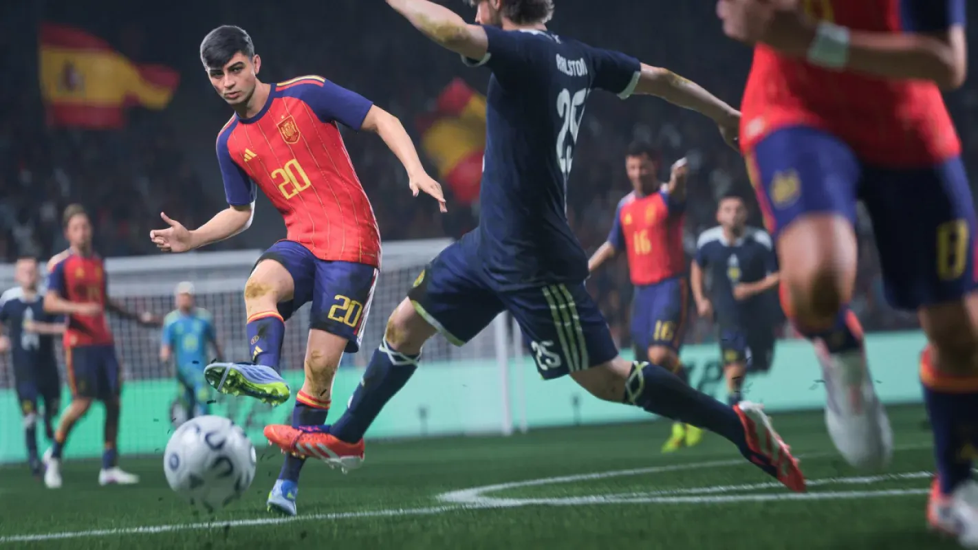 Lance de partida em EA Sports FC 27, com jogadores disputando a bola