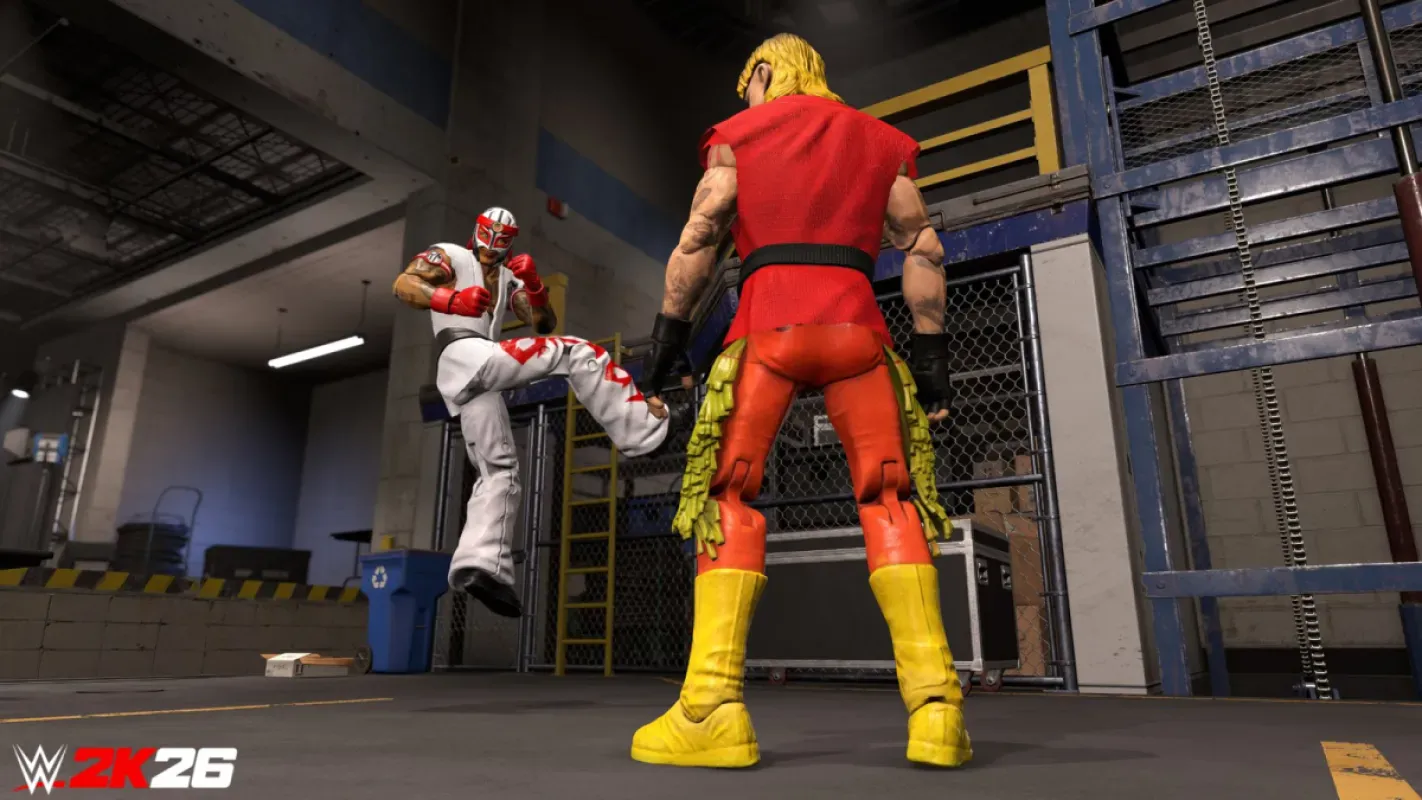 Lutador com o visual de Ryu acerta um chute em um adversário de quimono vermelho em WWE 2K26