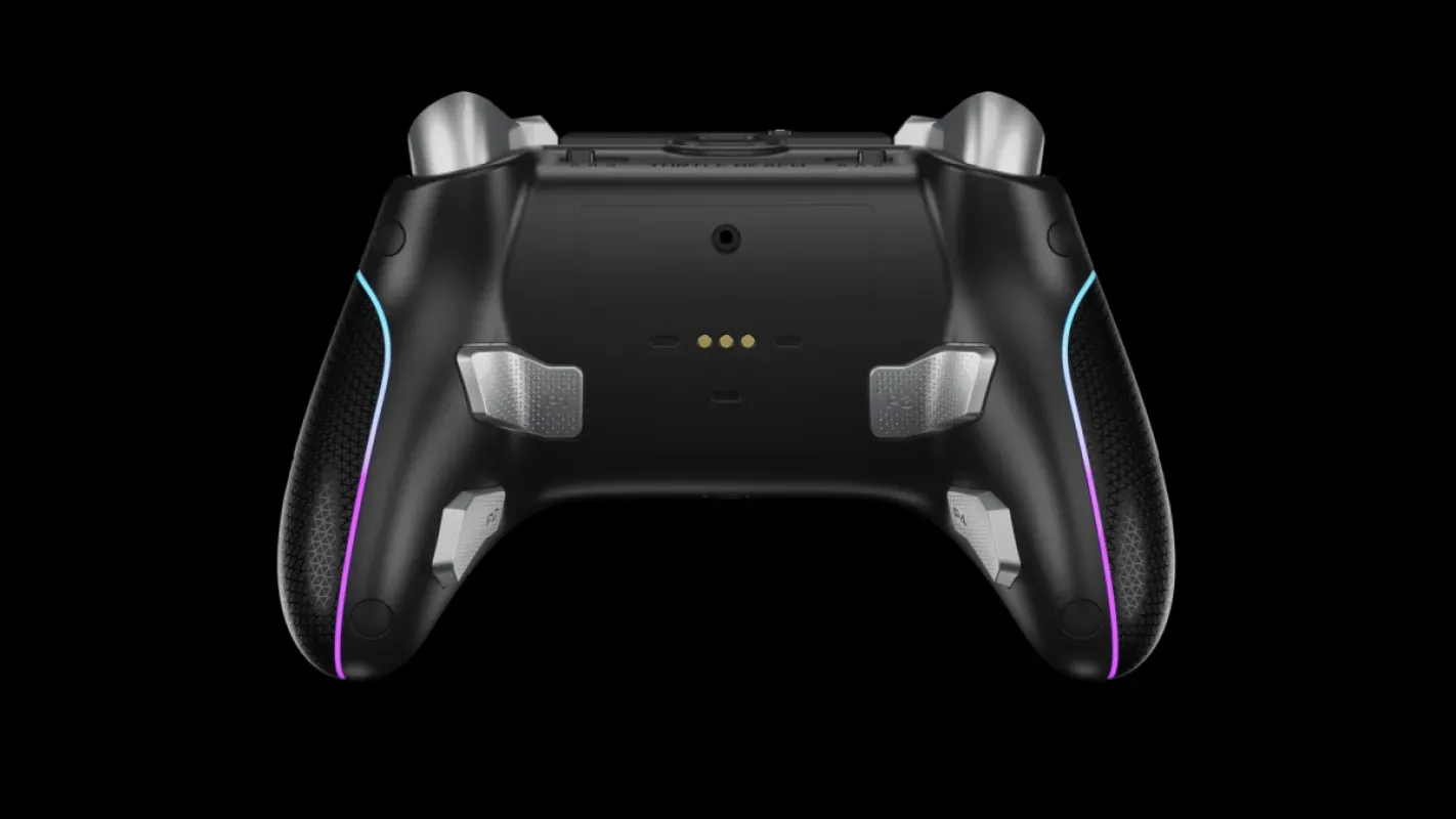 Parte traseira do controle Turtle Beach Stealth Ultra II, com os quatro botões traseiros e os gatilhos ajustáveis