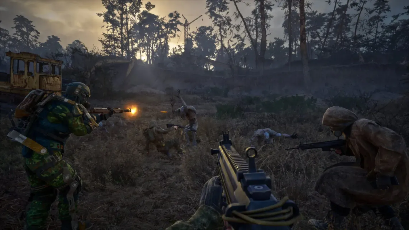 Stalkers trocam tiros ao entardecer na Zona em S.T.A.L.K.E.R. 2