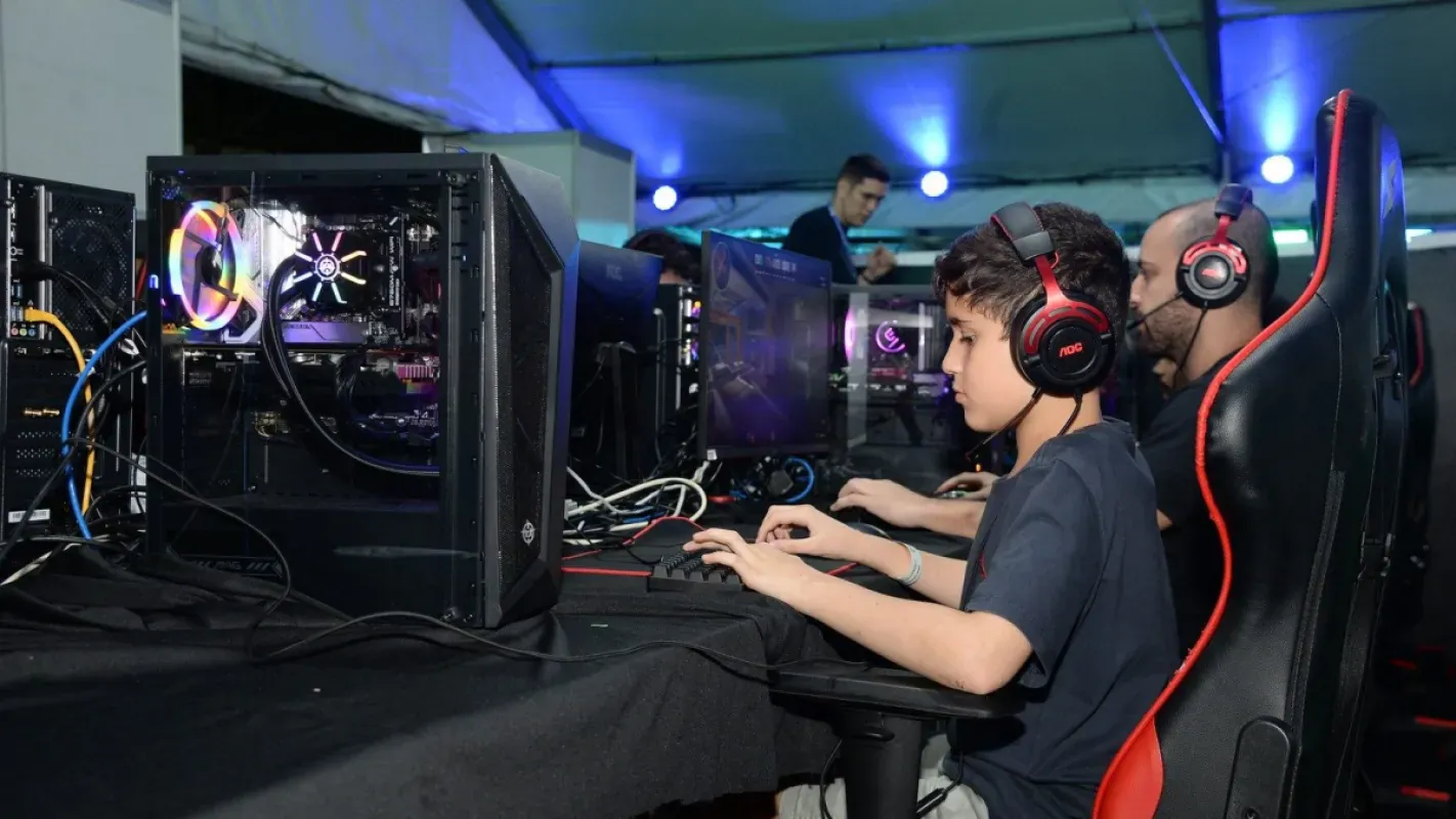 Headscon volta a Vitória em 20 e 21/11 com eSports, cosplay e mostras de jogos