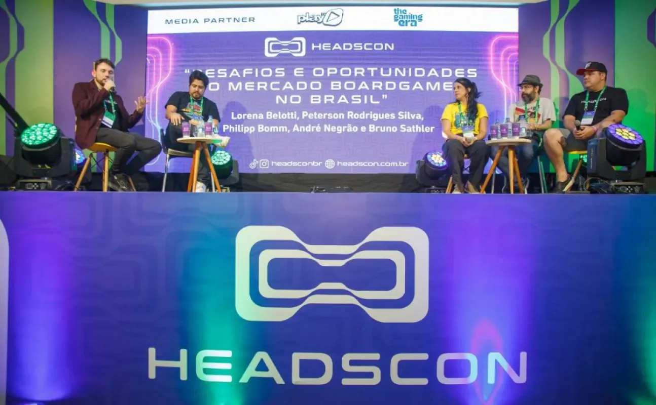 Público na Headscon, evento de games em Vitória