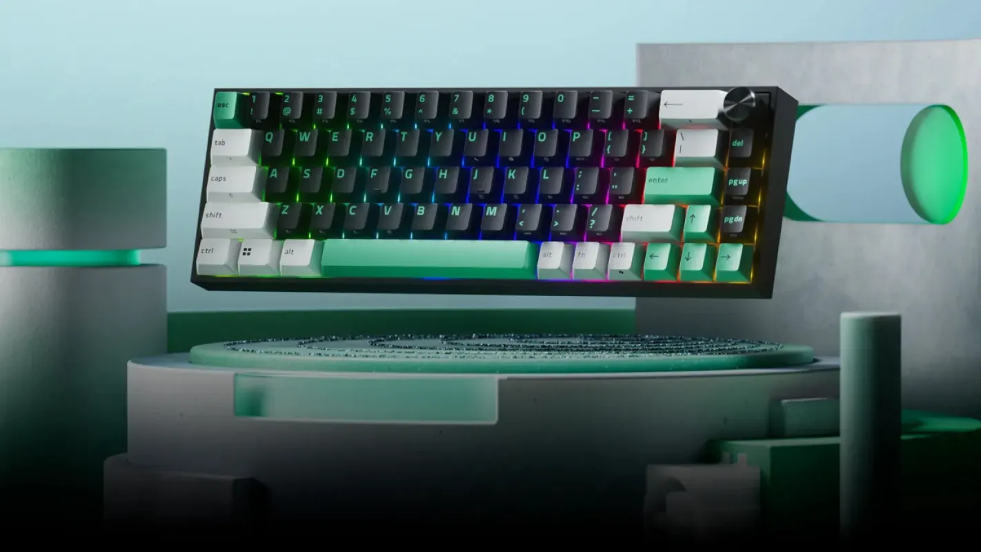 Razer Reclusa Mini 65% é teclado magnético sem fio com switches trocáveis